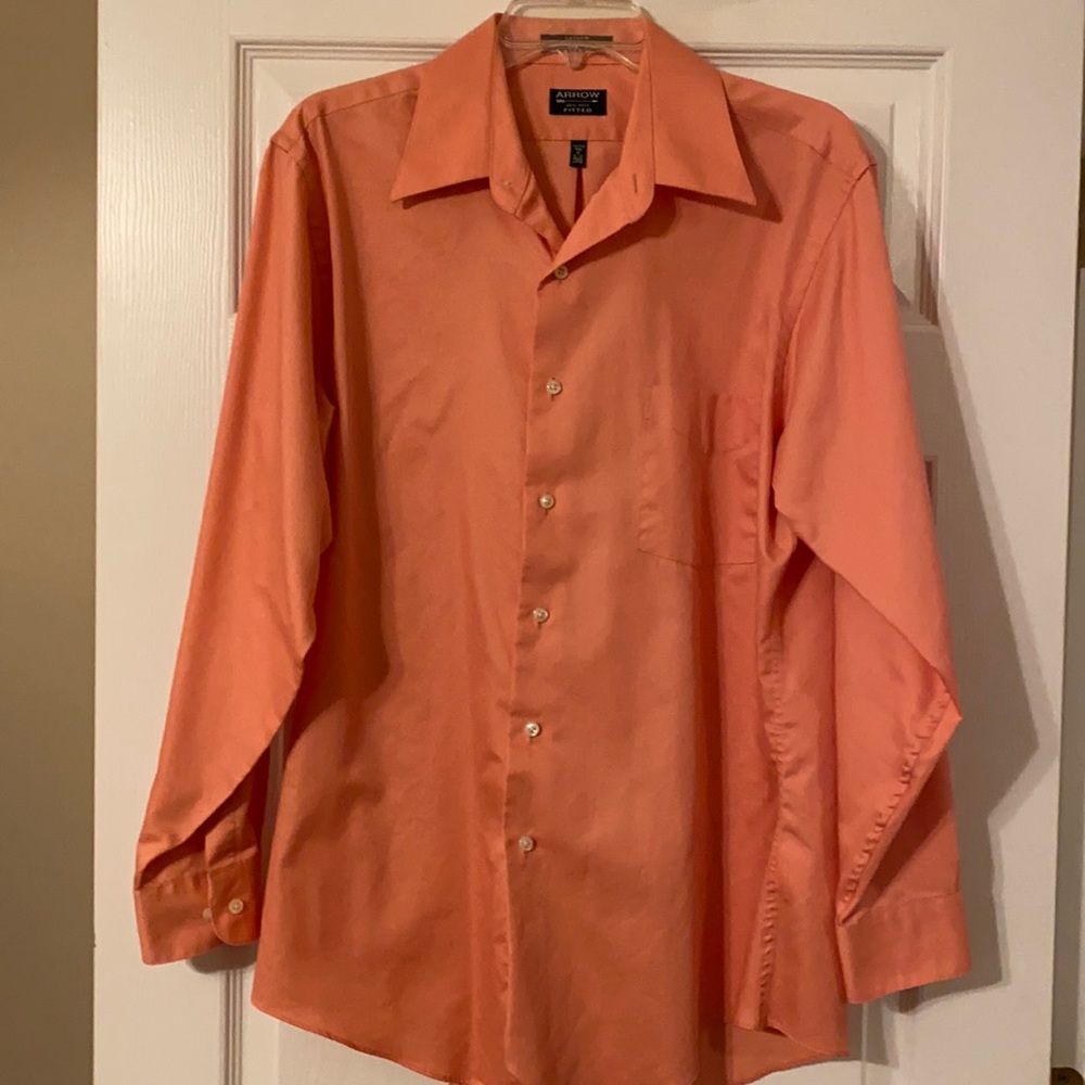Men’s Fitted Dress Shirt